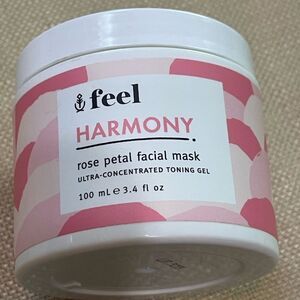 Harmony Rose Petal Facial Mask - Elegant Pink